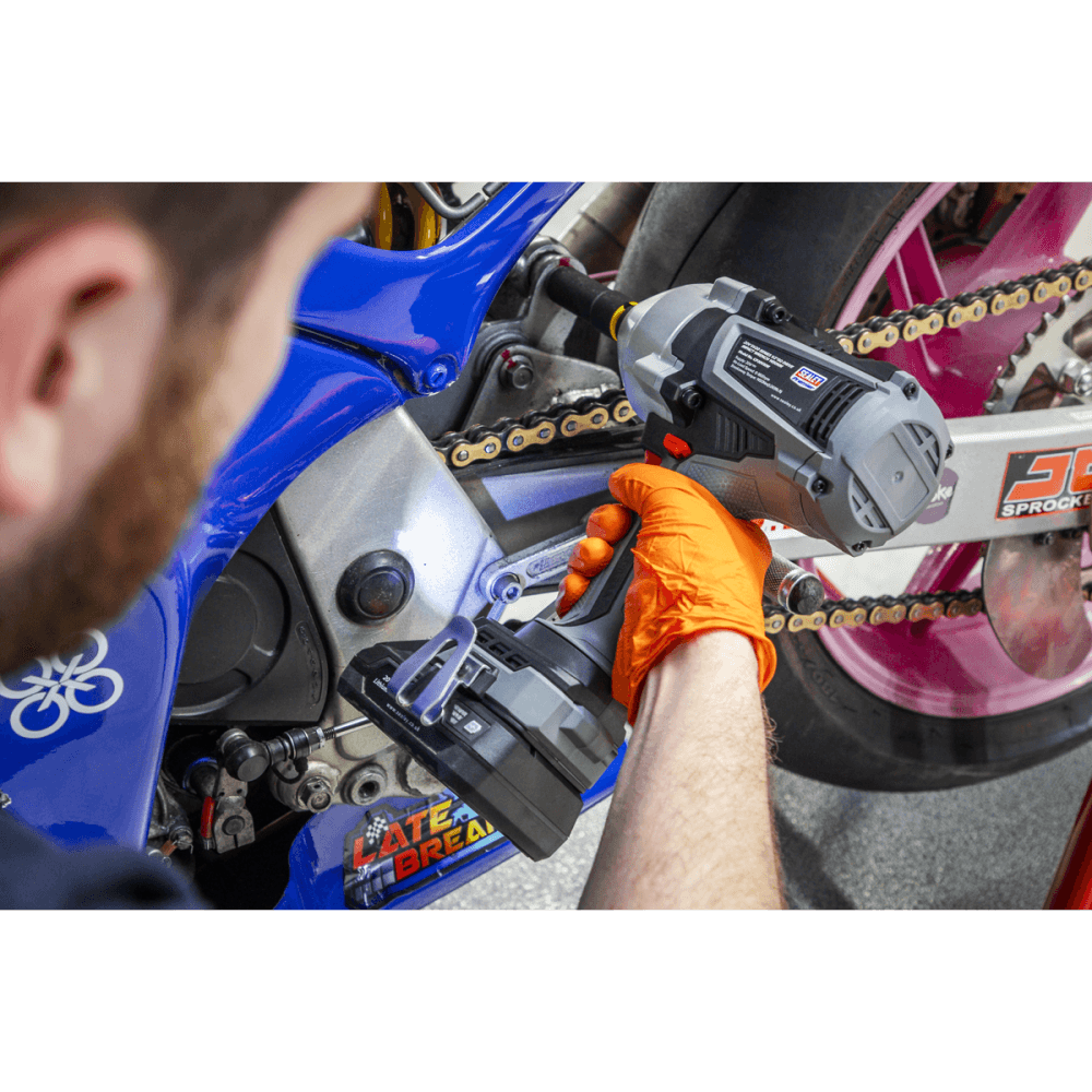 Premier SV20 Series 1/2"Sq Drive Brushless Cordless Impact Wrench 20V - Body Only Model No- CP20VXIW