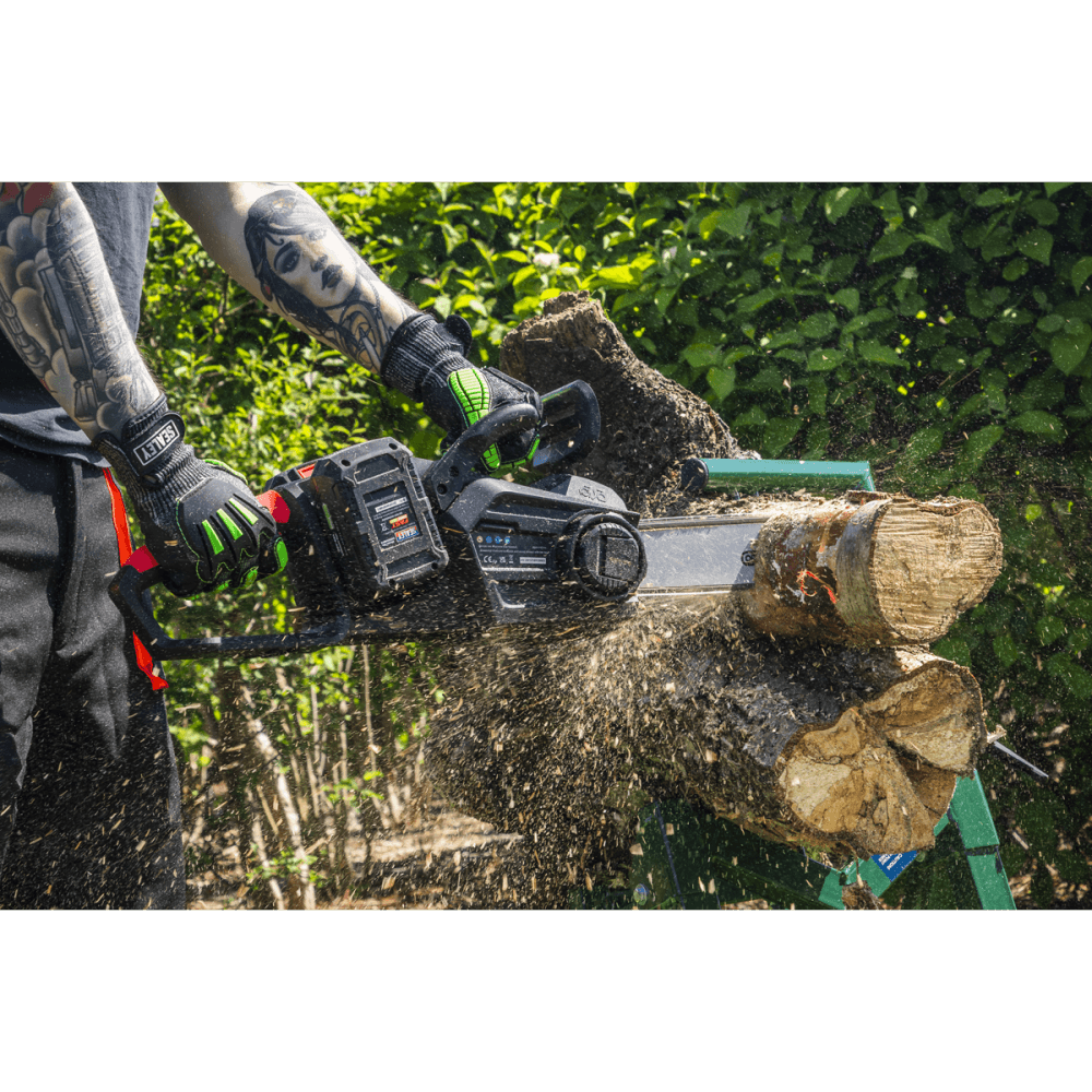 SV20 Series 35cm Chainsaw 40V - Body Only Model No- CP40VCS