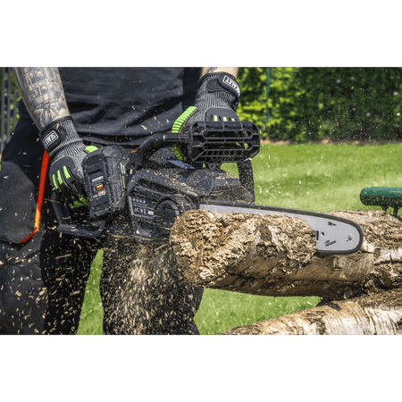 Chainsaw Kit 40V 4Ah SV20 Series 35cm Model No- CP40VCSKIT
