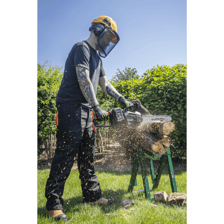 Chainsaw Kit 40V 4Ah SV20 Series 35cm Model No- CP40VCSKIT