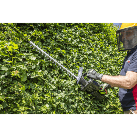 Hedge Trimmer Kit 40V 4Ah SV20 Series 52cm Model No- CP40VHTKIT