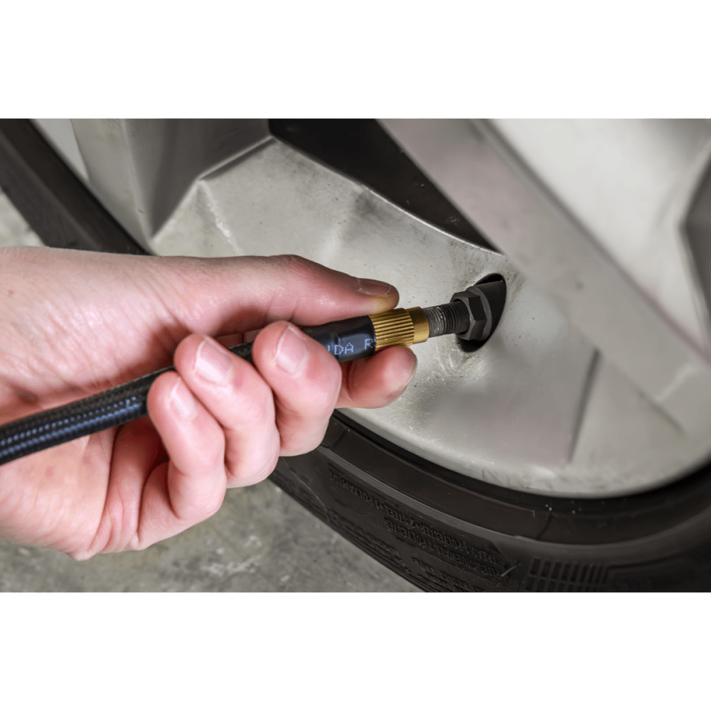 Rechargeable Tyre Inflator & Power Bank with Worklight 12V : Model No- CTI140
