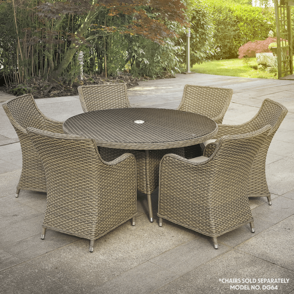Dellonda Chester Rattan Wicker Round Outdoor Dining Table with Tempered Glass Top Model No- DG67