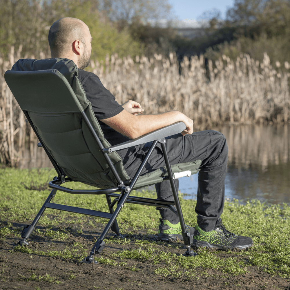 Dellonda Portable Reclining Chair with Armrests Model No- DL74