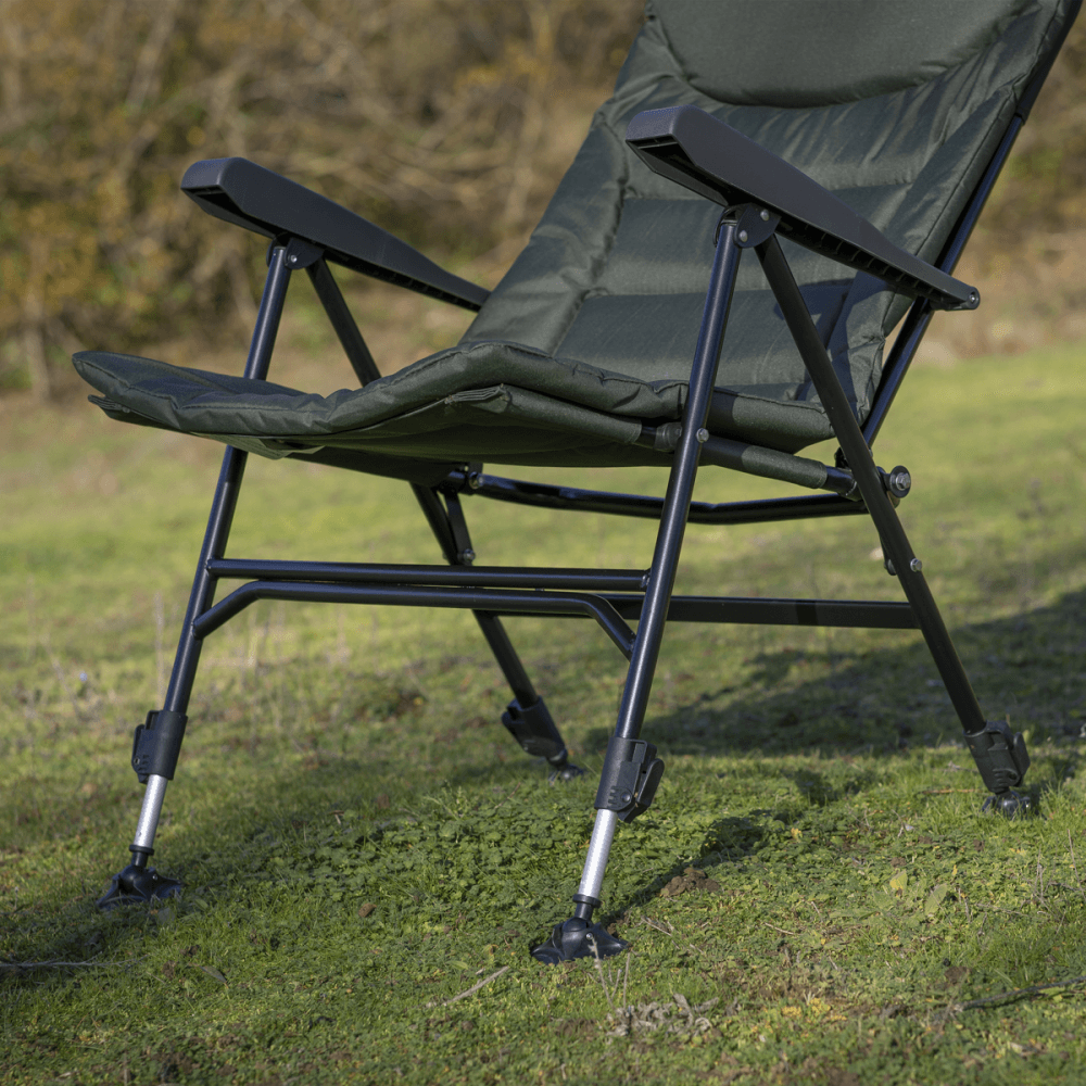 Dellonda Portable Reclining Chair with Armrests Model No- DL74