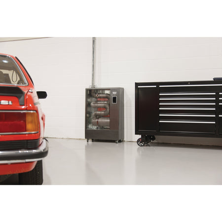230V Far Infrared Diesel Heater with Flue Kit, 40,000 BTU/11.6kW: Model No. DSH400/FLUE