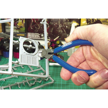 DRAPER 115mm Spring Loaded Diagonal Side Cutter: Model No.40A