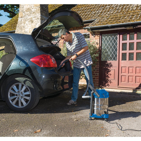 DRAPER 20L 1250W 230V Wet and Dry Vacuum Cleaner with Stainless Steel Tank: Model No. WDV20BSS