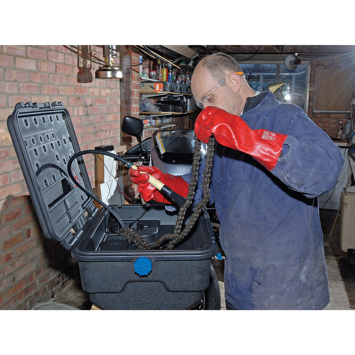 DRAPER 230V Portable Parts Washer: Model No.DPW3