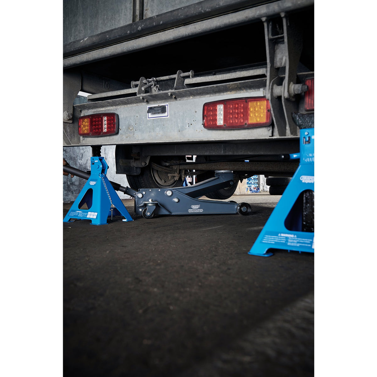 Draper Expert Professional Low Profile Garage Trolley Jack, 4 Tonne : Model No. TJ4-PRO