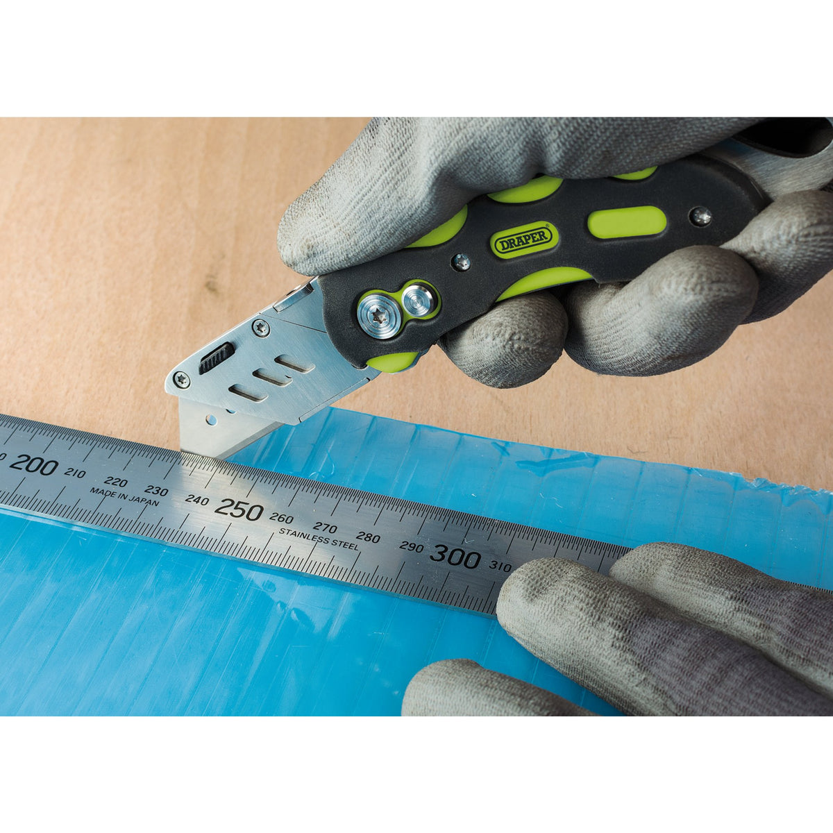 Folding Trimming Knife: Model No. FTKC/OG