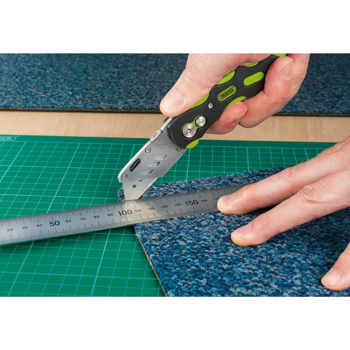 Folding Trimming Knife: Model No. FTKC/OG
