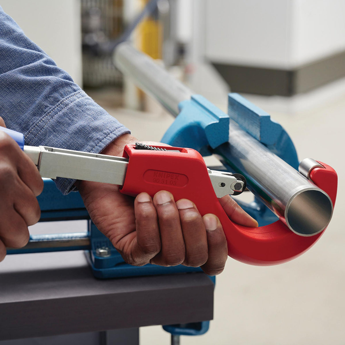 KNIPEX 90 31 03 BK TubiX® XL Pipe Cutter, 260mm