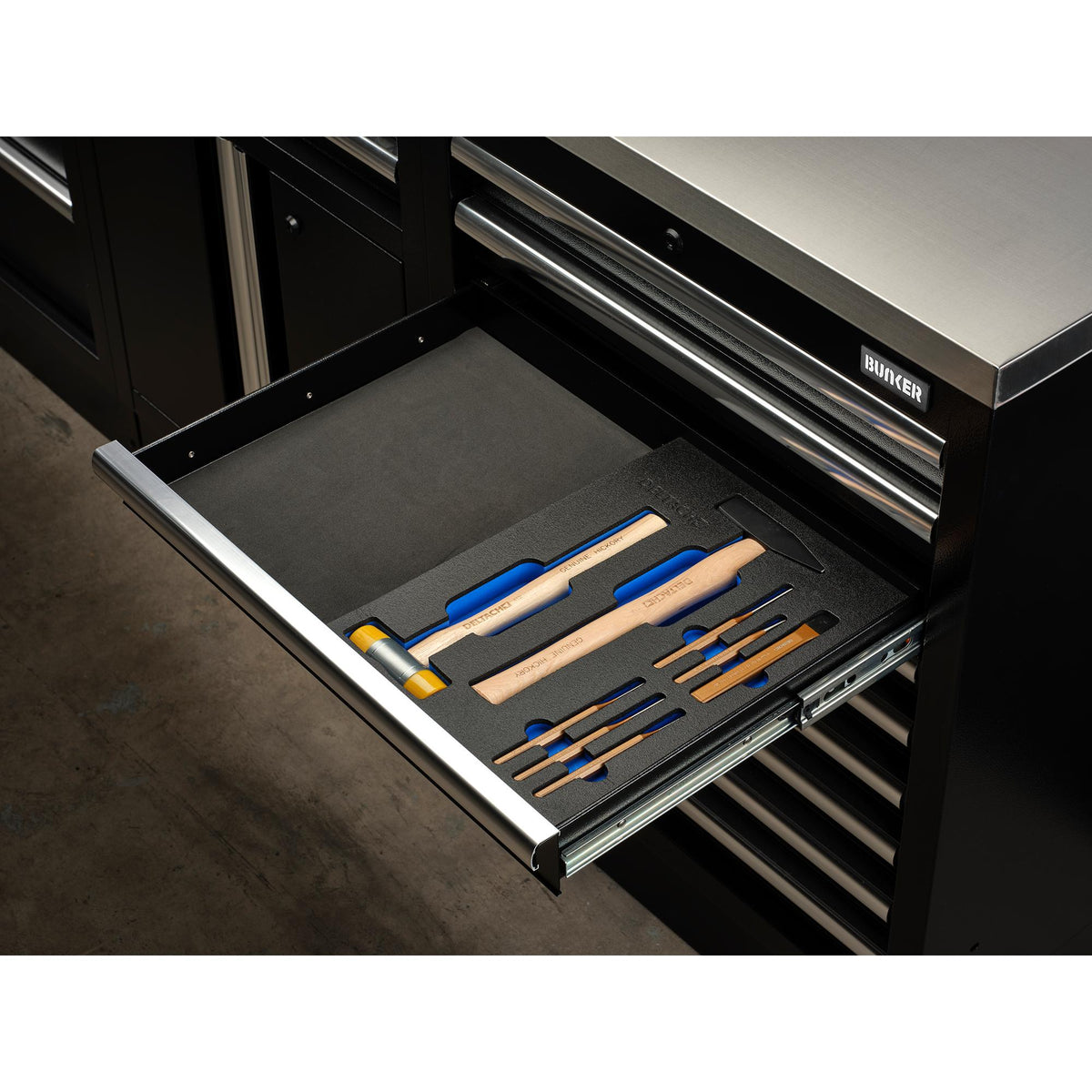 BUNKER Hammer and Pin Punch Set in EVA Foam Inlay (8 Piece) : Model No. DELTACH-561023