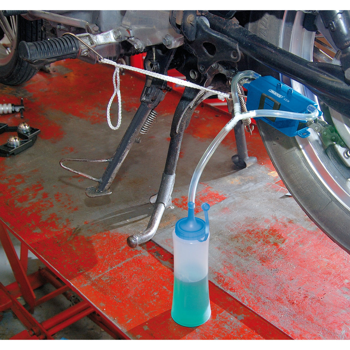 DRAPER Motorcycle Chain Cleaning Kit: Model No.CCK