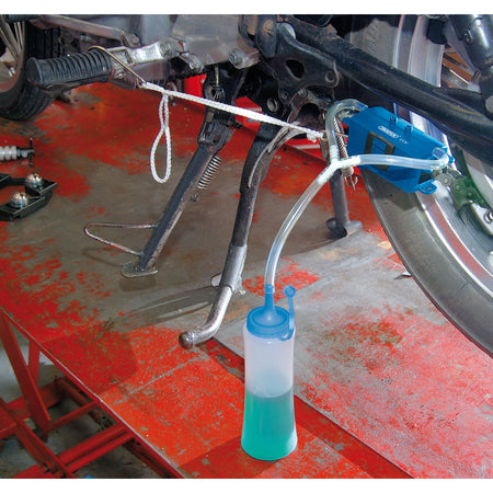 DRAPER Motorcycle Chain Cleaning Kit: Model No.CCK