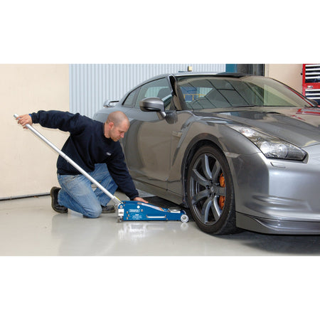 DRAPER 2.5 tonne Aluminium/Steel Trolley Jack with 'Quick Lift' Facility: Model No.TJAS250