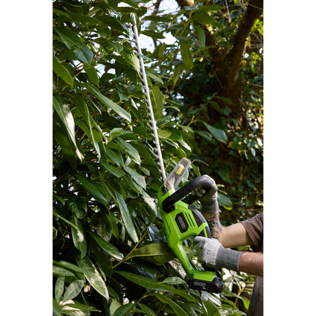 18V Hedge Trimmer, 1 x 2.0Ah Battery, 1 x Charger