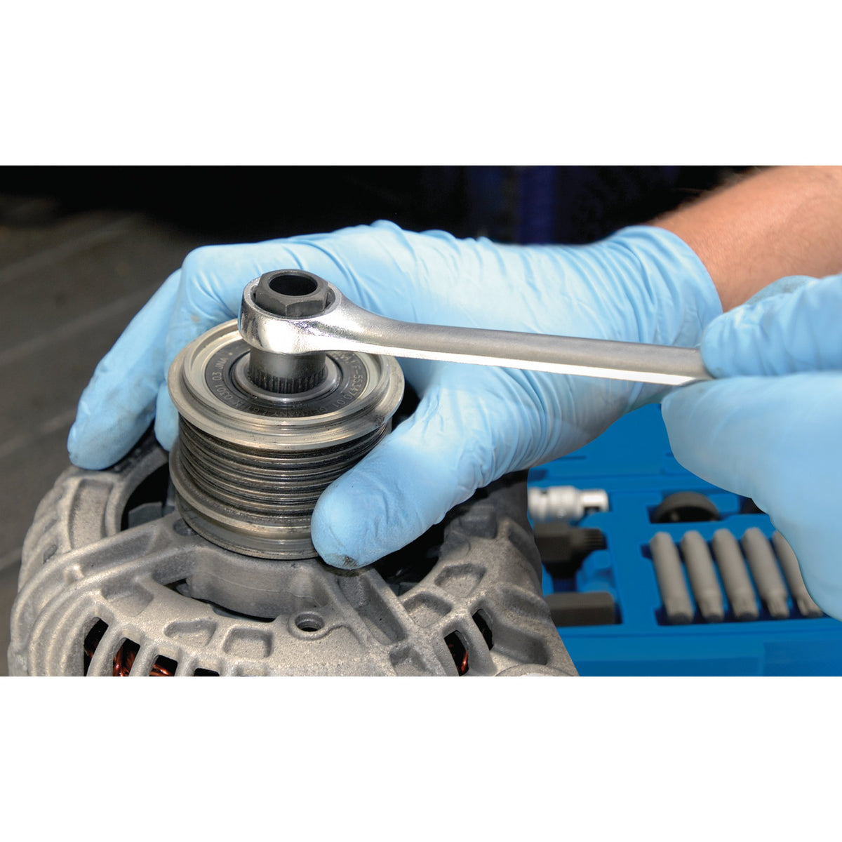 DRAPER Expert 18 piece Alternator Pulley Tool Kit: Model No.AFWPS18