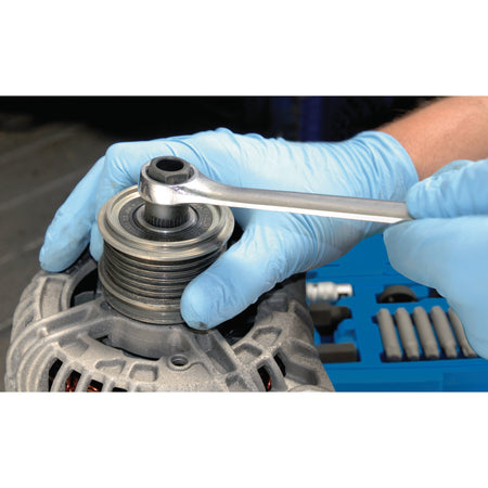 DRAPER Expert 18 piece Alternator Pulley Tool Kit: Model No.AFWPS18