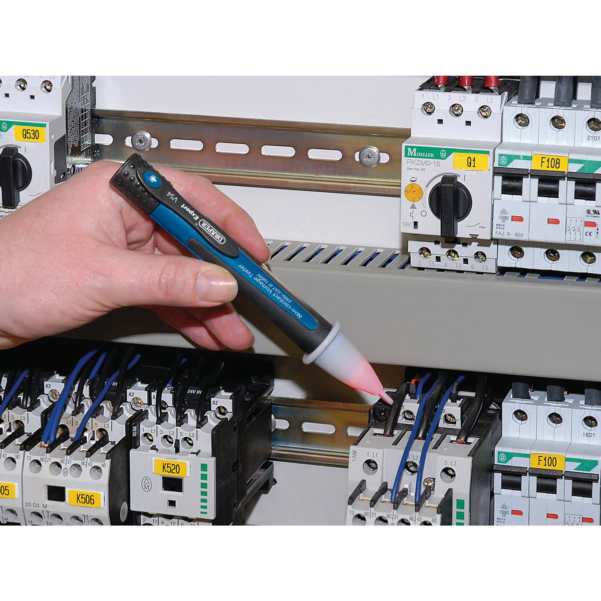 DRAPER Expert Cat III 1000V Non Contact Voltage Tester: Model No.VS4
