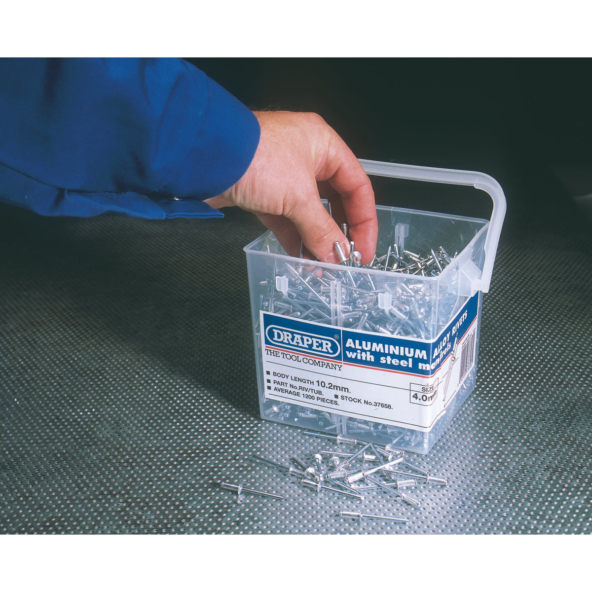DRAPER Tub of 1200 (Approx) 4.0mm Diameter Blind Rivets: Model No.RIV/TUB