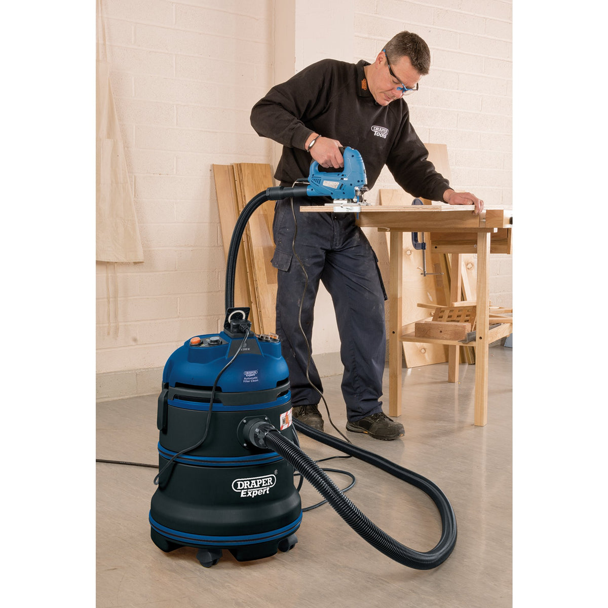 DRAPER Expert 35L 1200W 230V M-Class Wet and Dry Vacuum Cleaner : Model No.WDV35LMC