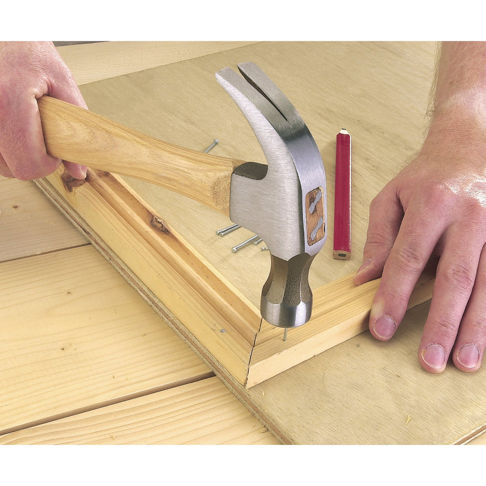 DRAPER 450G (16oz) Hickory Shaft Claw Hammer: Model No.6213