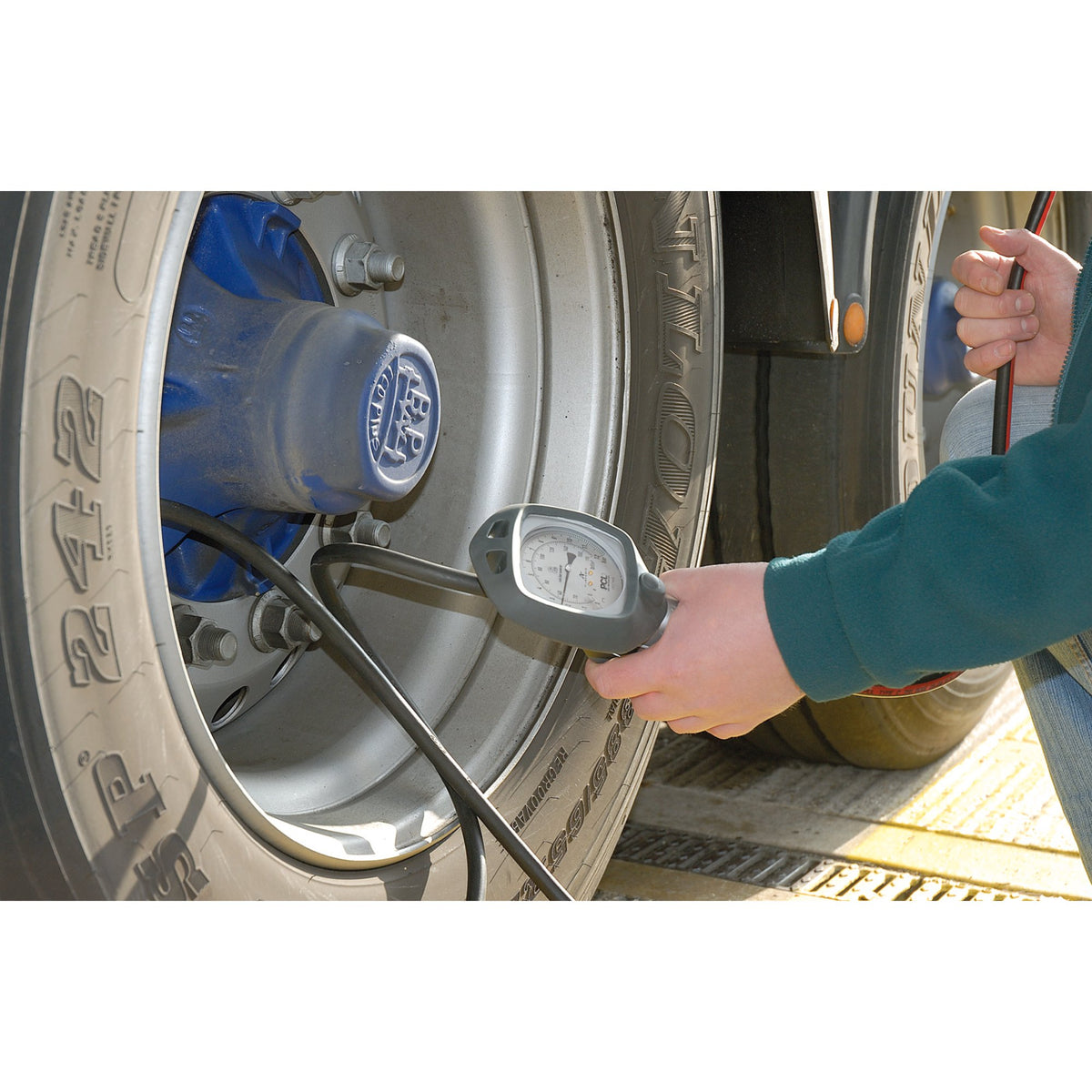 DRAPER PCL Airforce Analogue Tyre Inflator: Model No.TI AIRFORCE