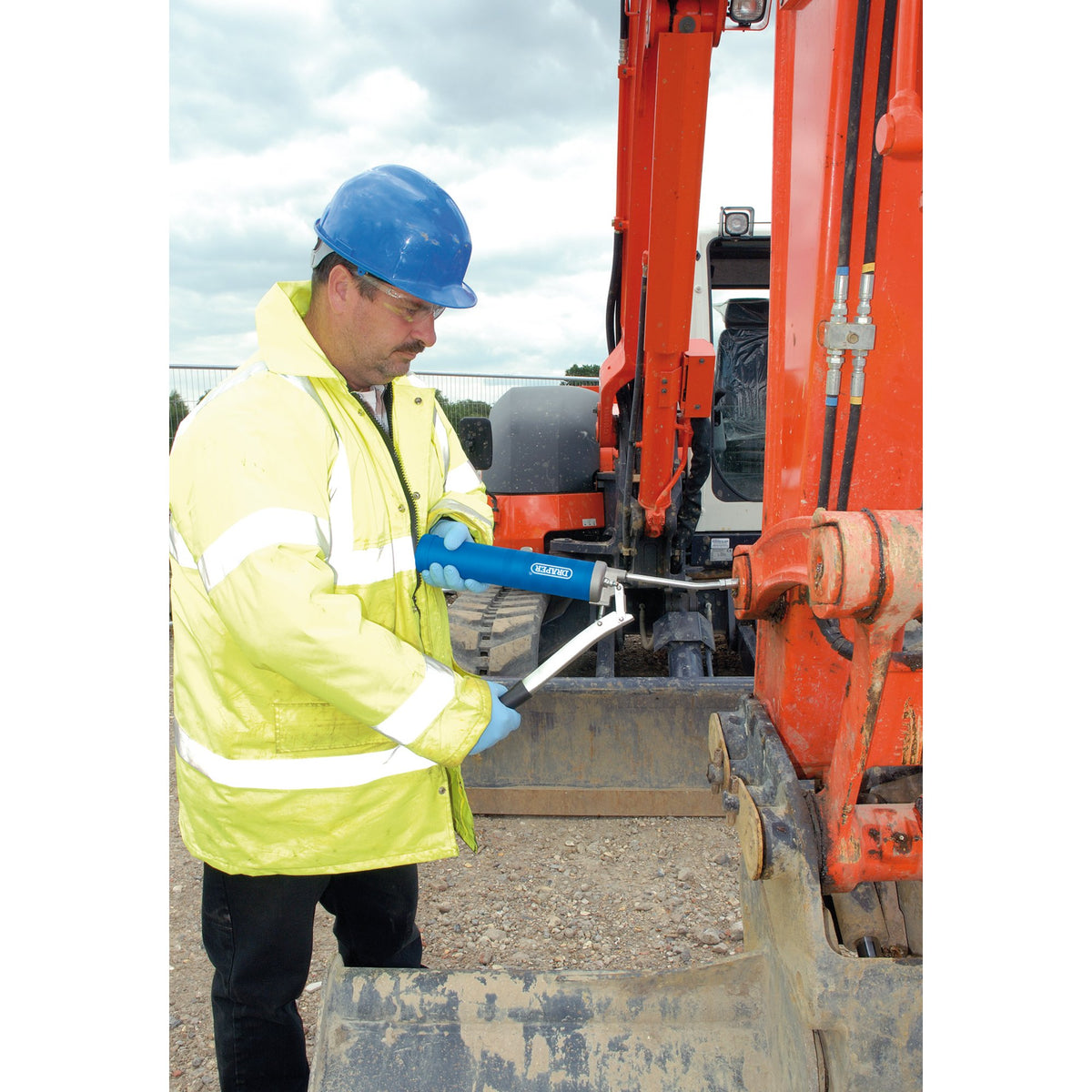 DRAPER 500cc Heavy Duty Lever Grease Gun: Model No.A4/L