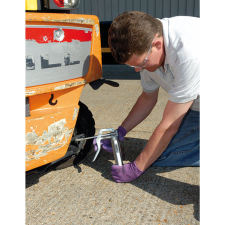 DRAPER 130cc Pistol-Type Grease Gun: Model No.A2/L