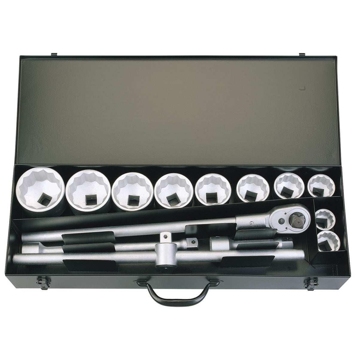 15 Piece 1in. Square Drive Metric Socket Set: Model No.780-10M