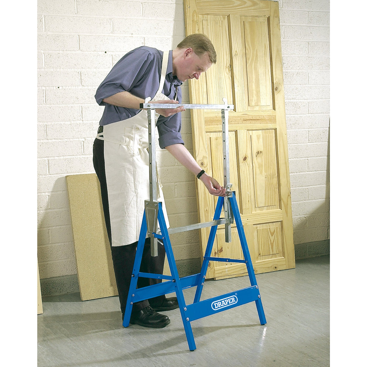 DRAPER Telescopic Saw Horse or Builders Trestle: Model No.BT/Y1
