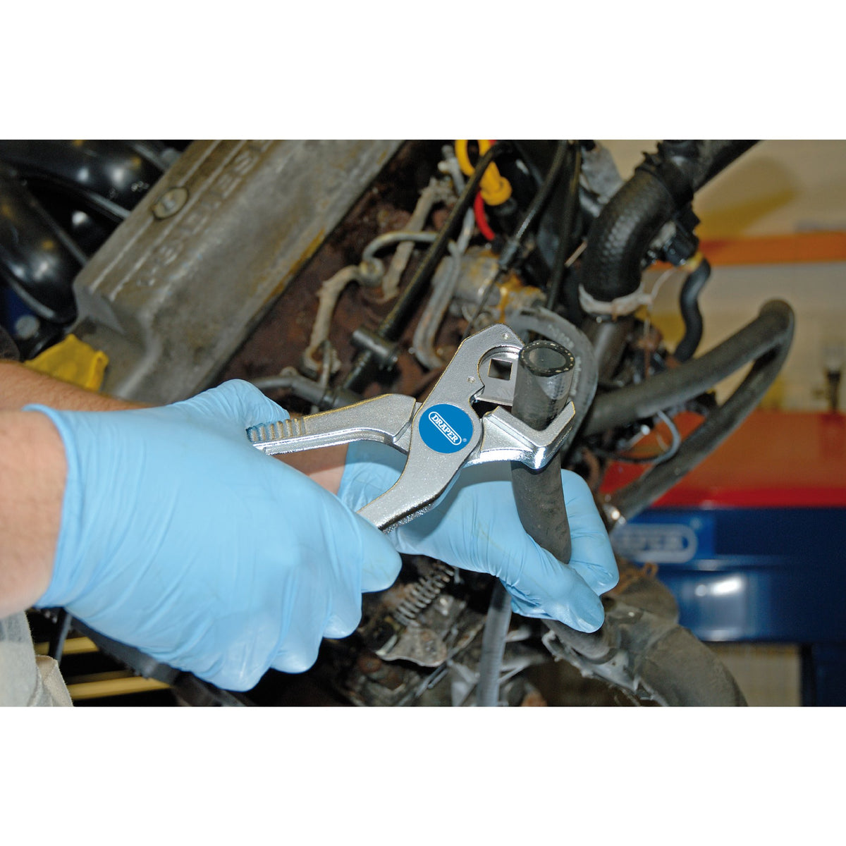 DRAPER 6mm - 25mm Capacity Rubber Hose and Pipe Cutter: Model No.HC102