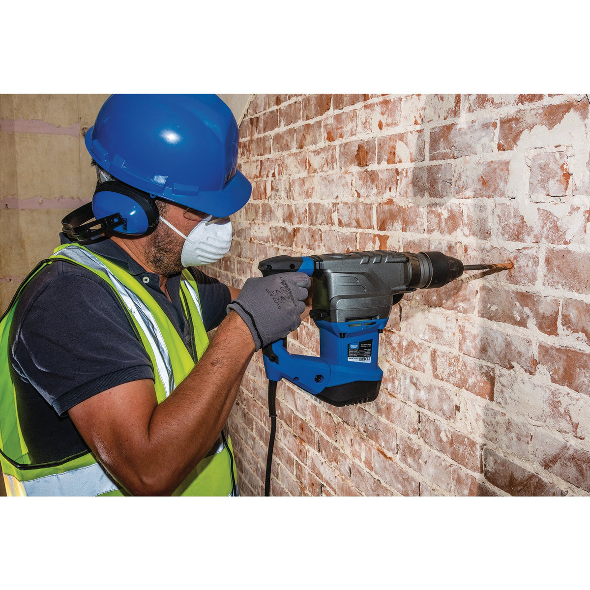 SDS+ Rotary Hammer Drill (1500W): Model No. SDSHD1500E