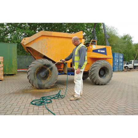 DRAPER 12mm Bore x 30M Garden Hose and Spray Gun Kit: Model No.GH2/GW16