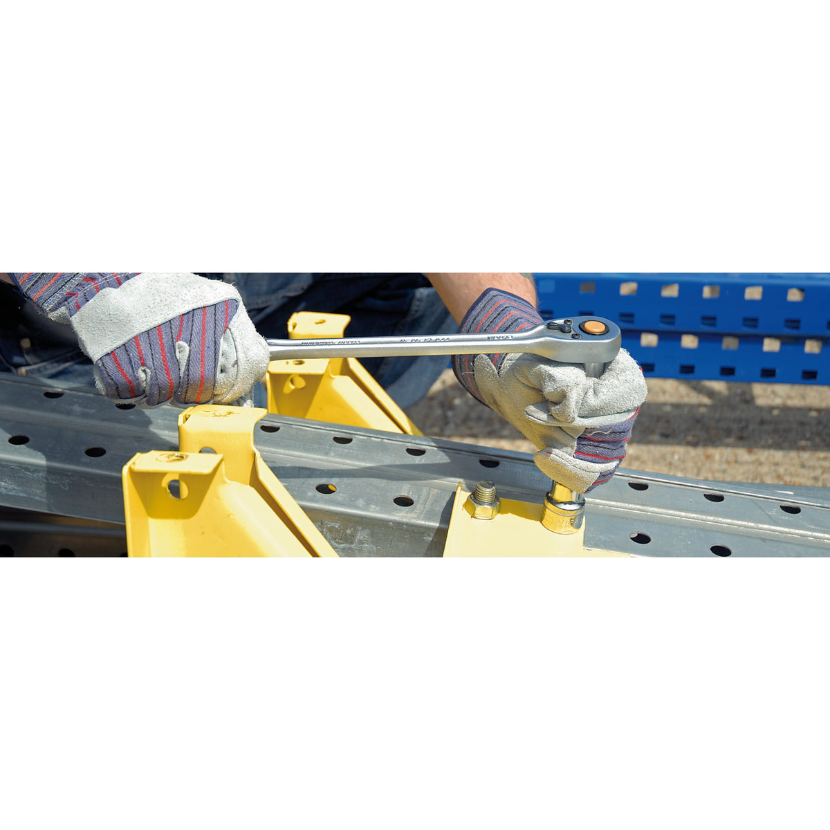 375mm 1/2in. Square Drive Quick Release Soft Grip Reversible Ratchet: Model No.770-L115F