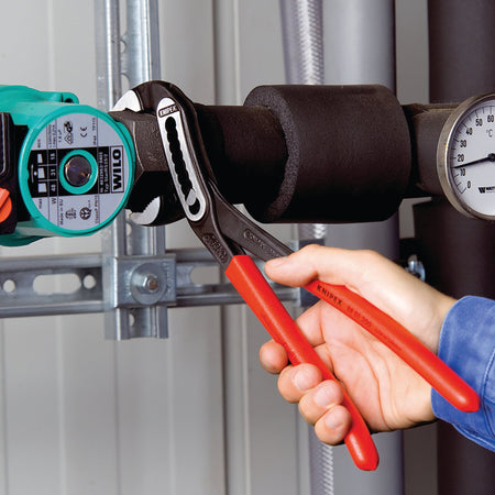 Knipex 180mm Alligator® Waterpump Pliers : Model No.88 01 180 SB