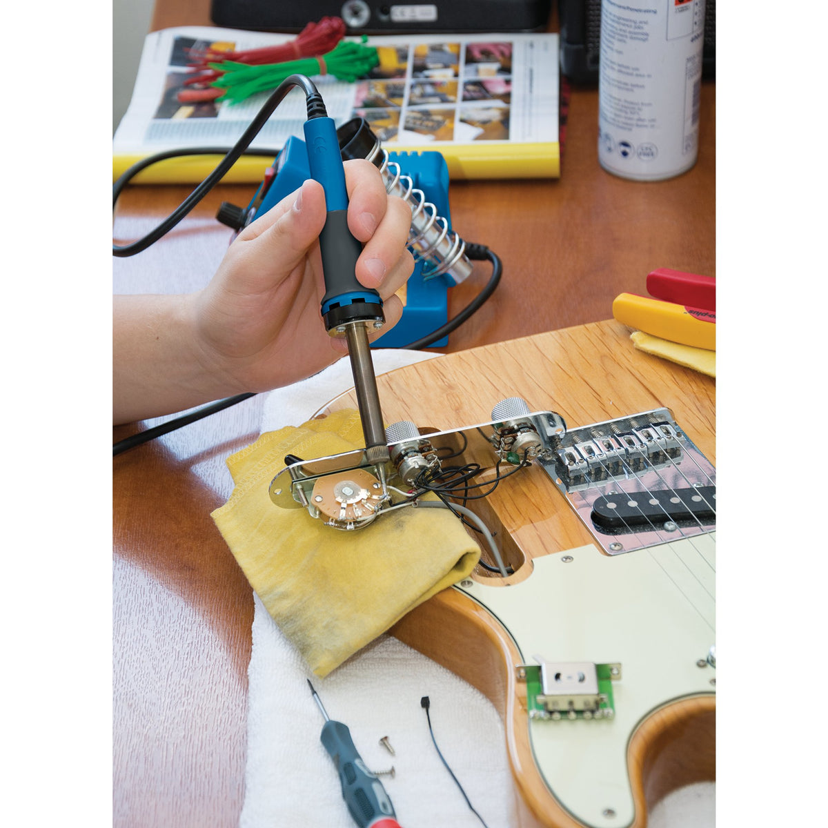 DRAPER Soldering Station (40W): Model No.SI400