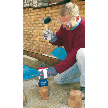 DRAPER 225 x 100mm Brick Bolster with Hand Guard: Model No.BD6G/A