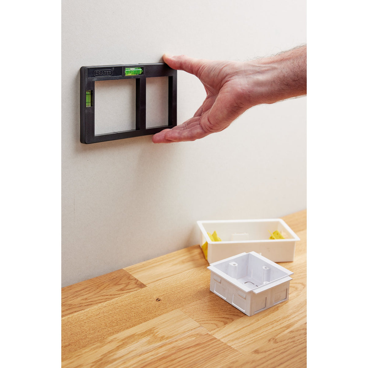 DRAPER Socket Box Cutting Template: Model No.SBT