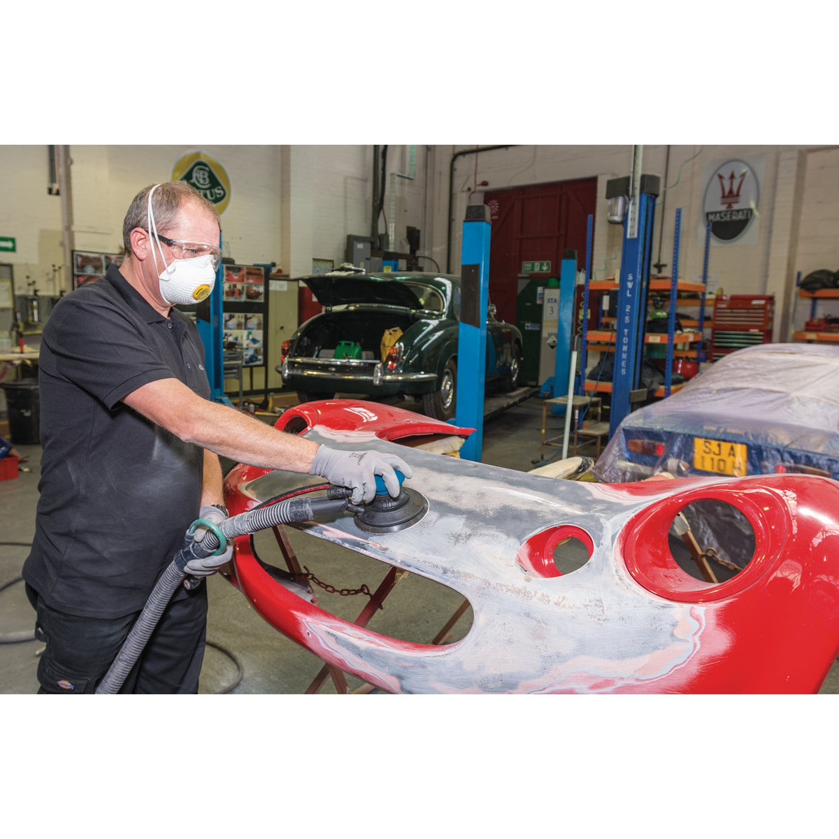 DRAPER Storm Force Composite 150mm Dual Action Air Sander: Model No.SFAS150