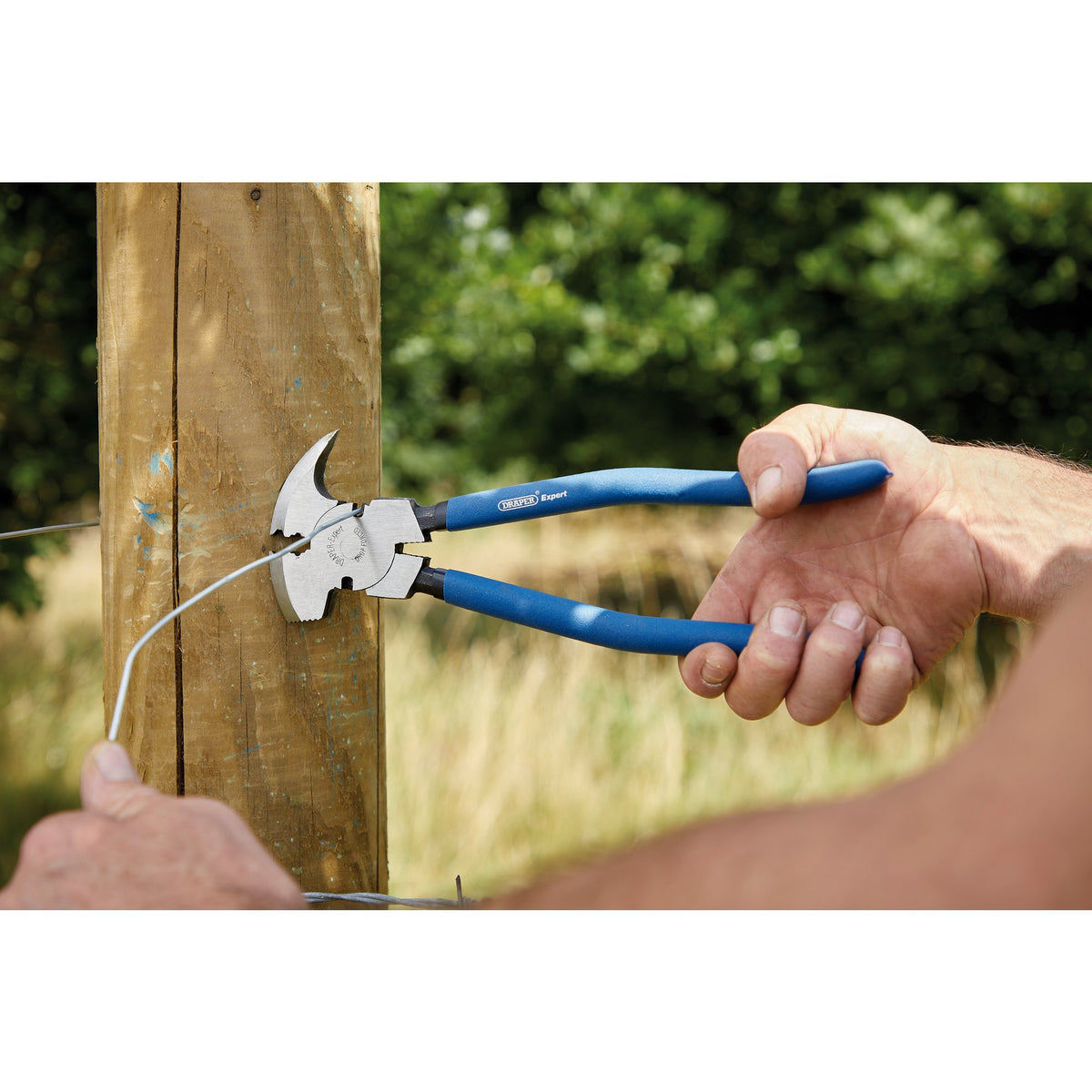 DRAPER Expert 260mm Fencing Pliers: Model No.137A2