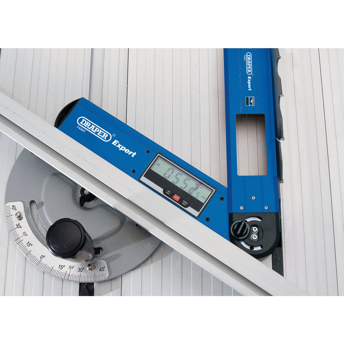 Digital Angle Finder (250mm): Model No. DAF