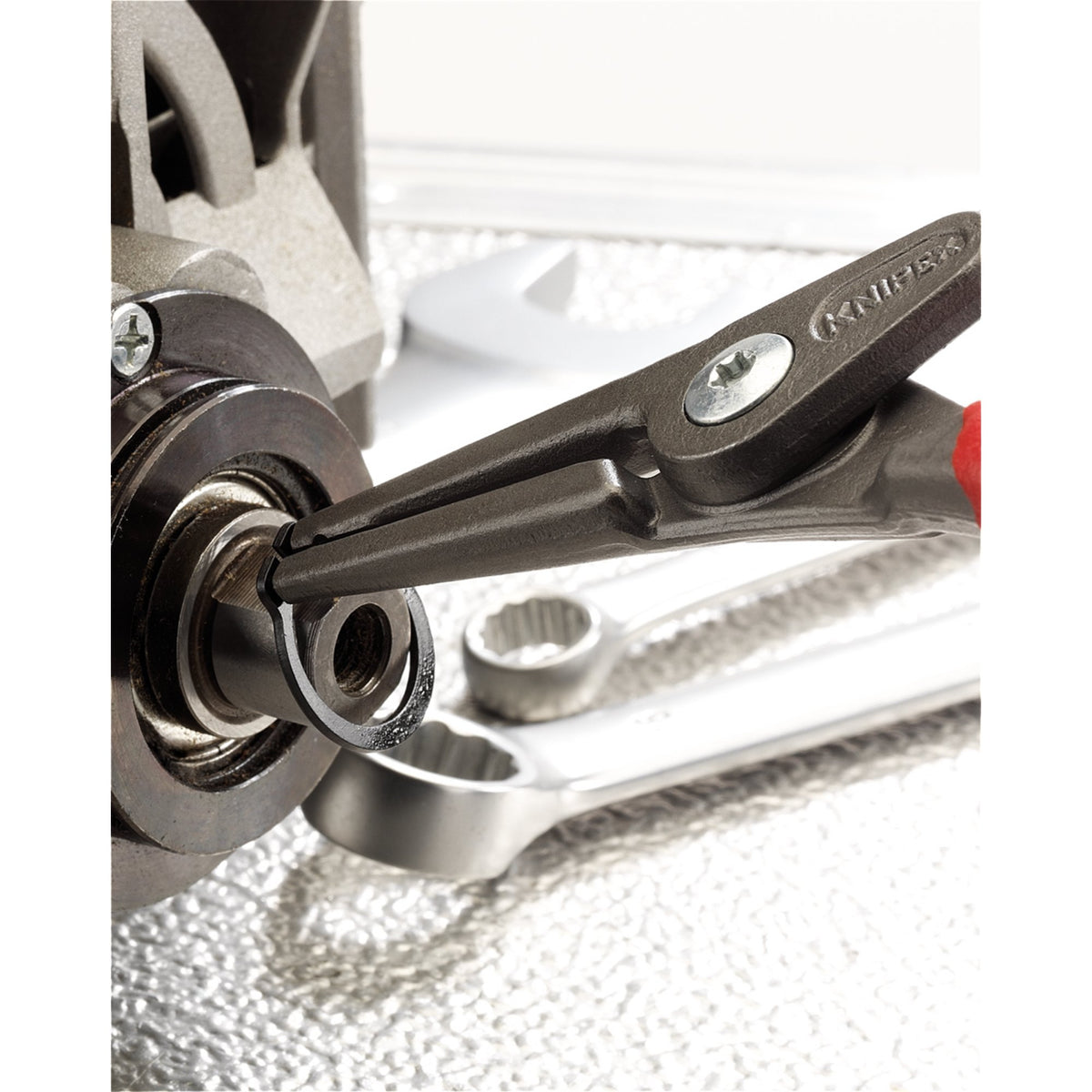 Knipex 225mm External Straight Tip Circlip Pliers 40 - 100mm Capacity : Model No.49 11 A3