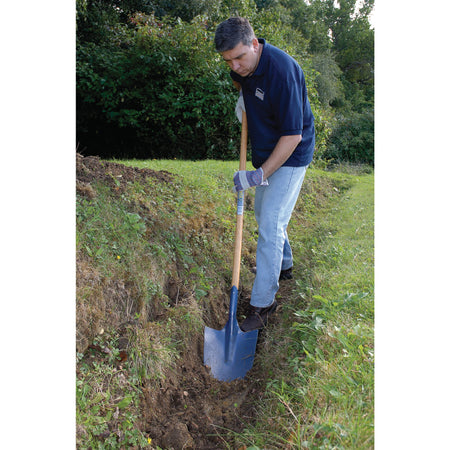 Irish Pattern Long Handled Shovel: Model No. ILHS