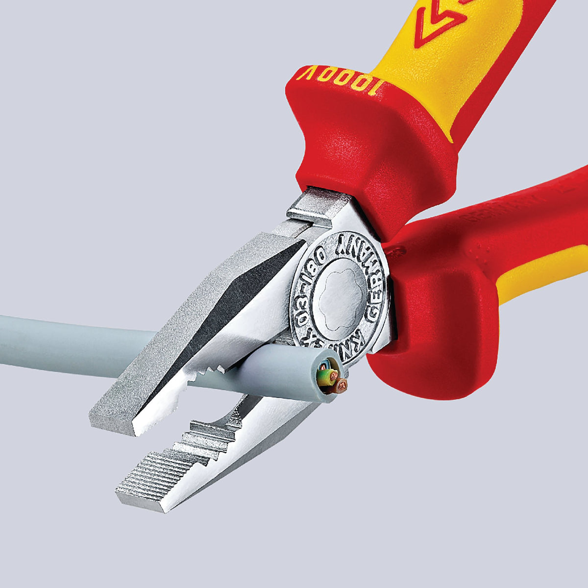 Knipex 180mm Fully Insulated Combination Pliers : Model No.03 06 180 SBE