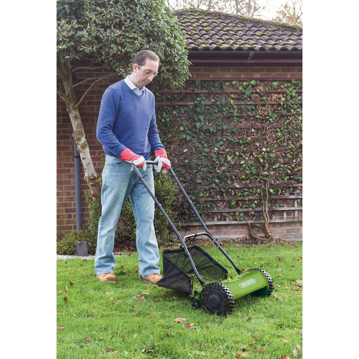 DRAPER Hand Lawn Mower (380mm): Model No. GLM38