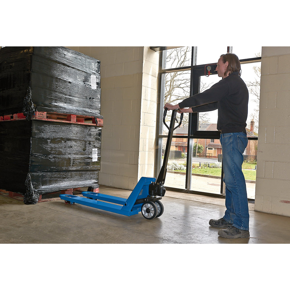 Pallet Truck, 2.5 Tonne : Model No. PT2500-B