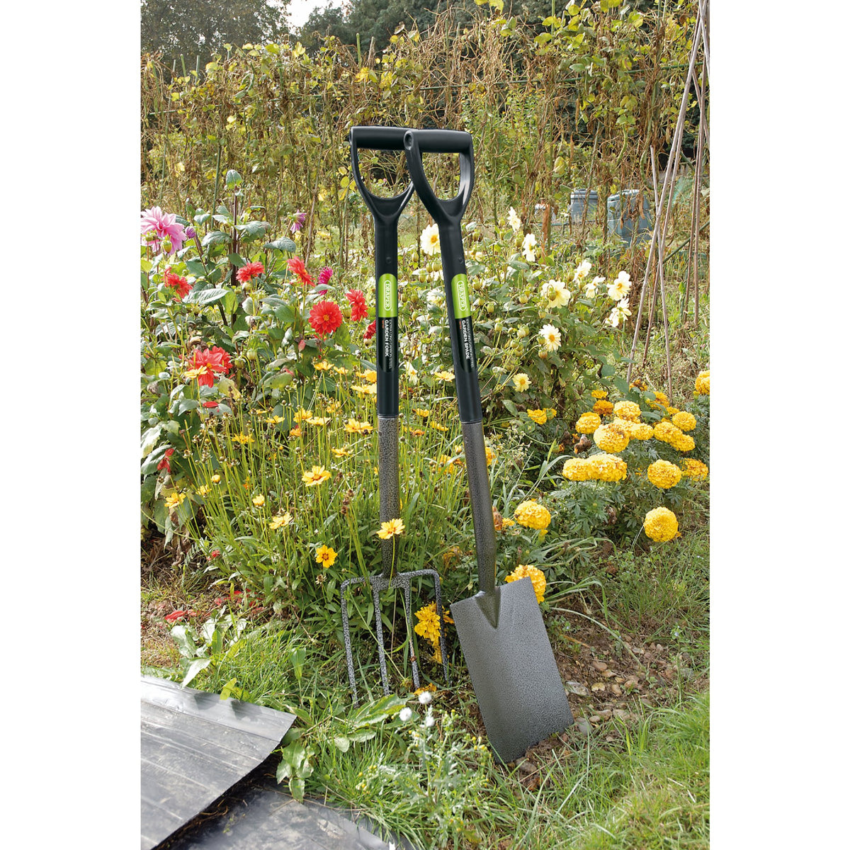DRAPER Extra Long Carbon Steel Garden Fork: Model No.GCDF-EL/I